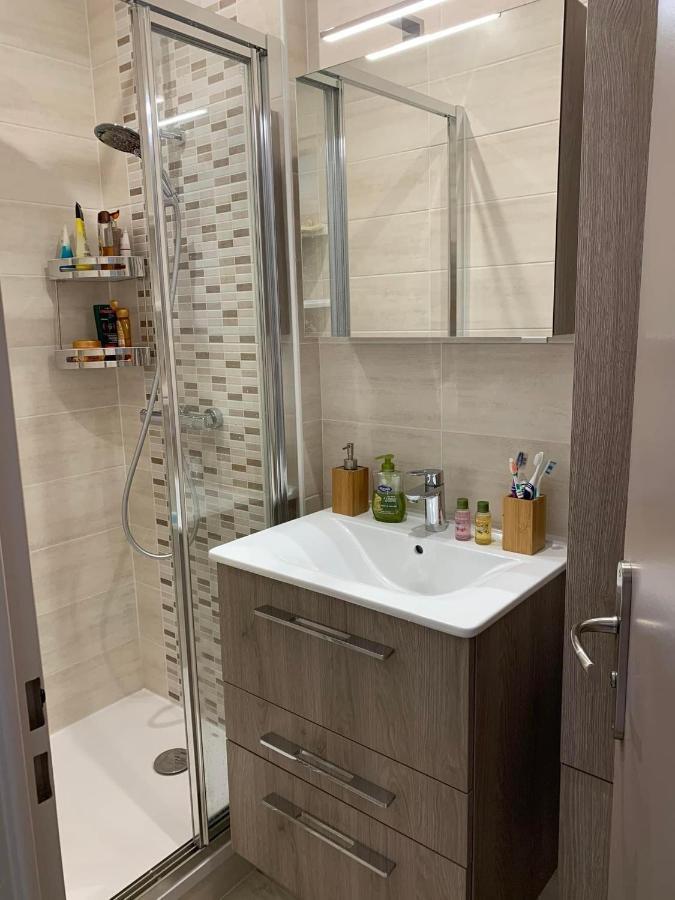 Le Cocon De La Garrigue Apartment แอกด์ ภายนอก รูปภาพ