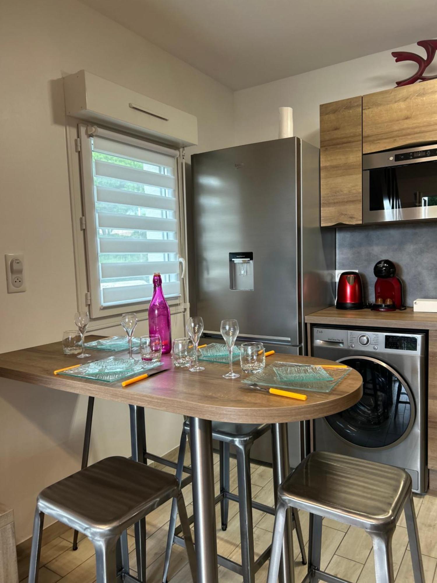 Le Cocon De La Garrigue Apartment แอกด์ ภายนอก รูปภาพ
