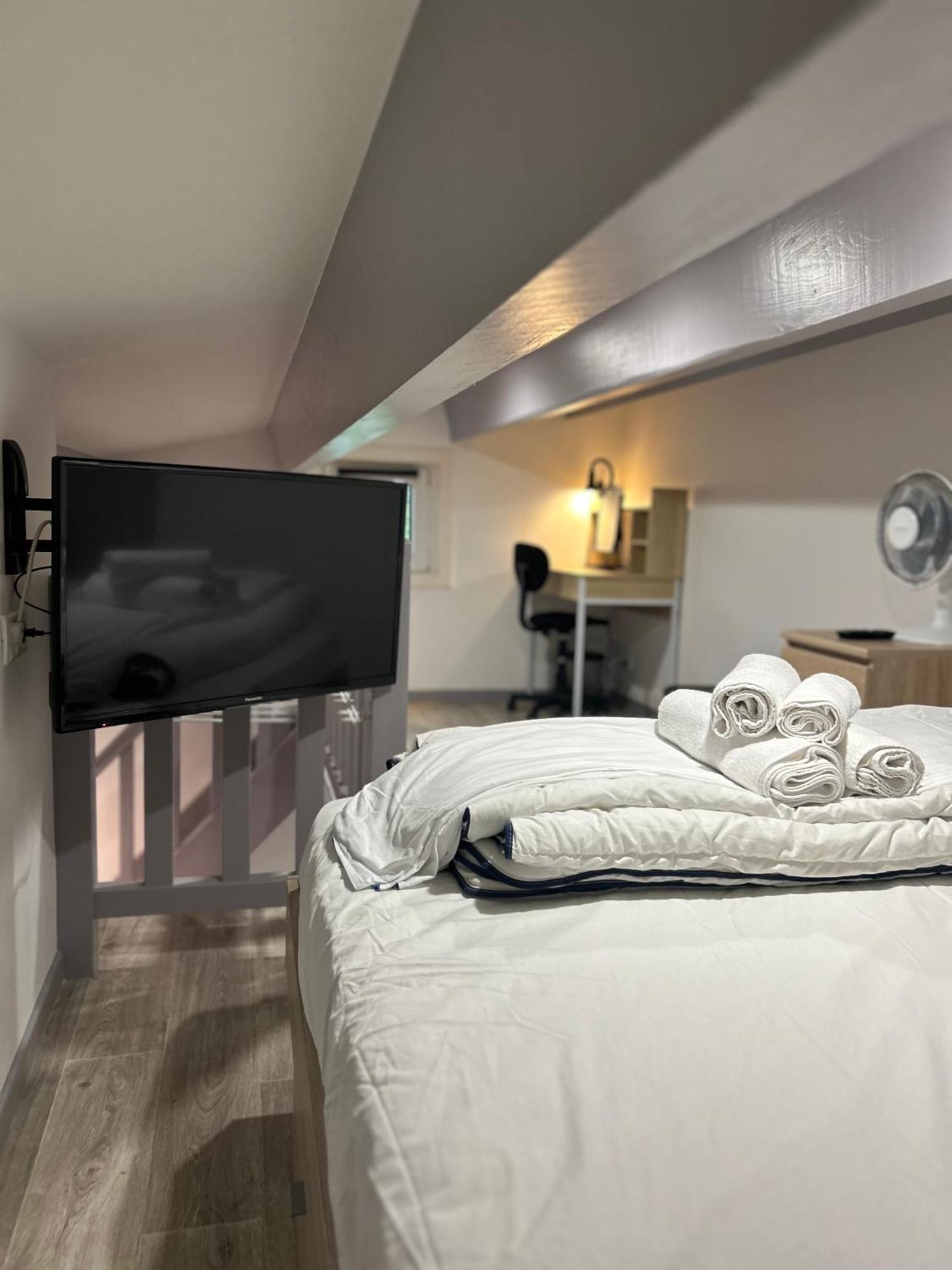 Le Cocon De La Garrigue Apartment แอกด์ ภายนอก รูปภาพ