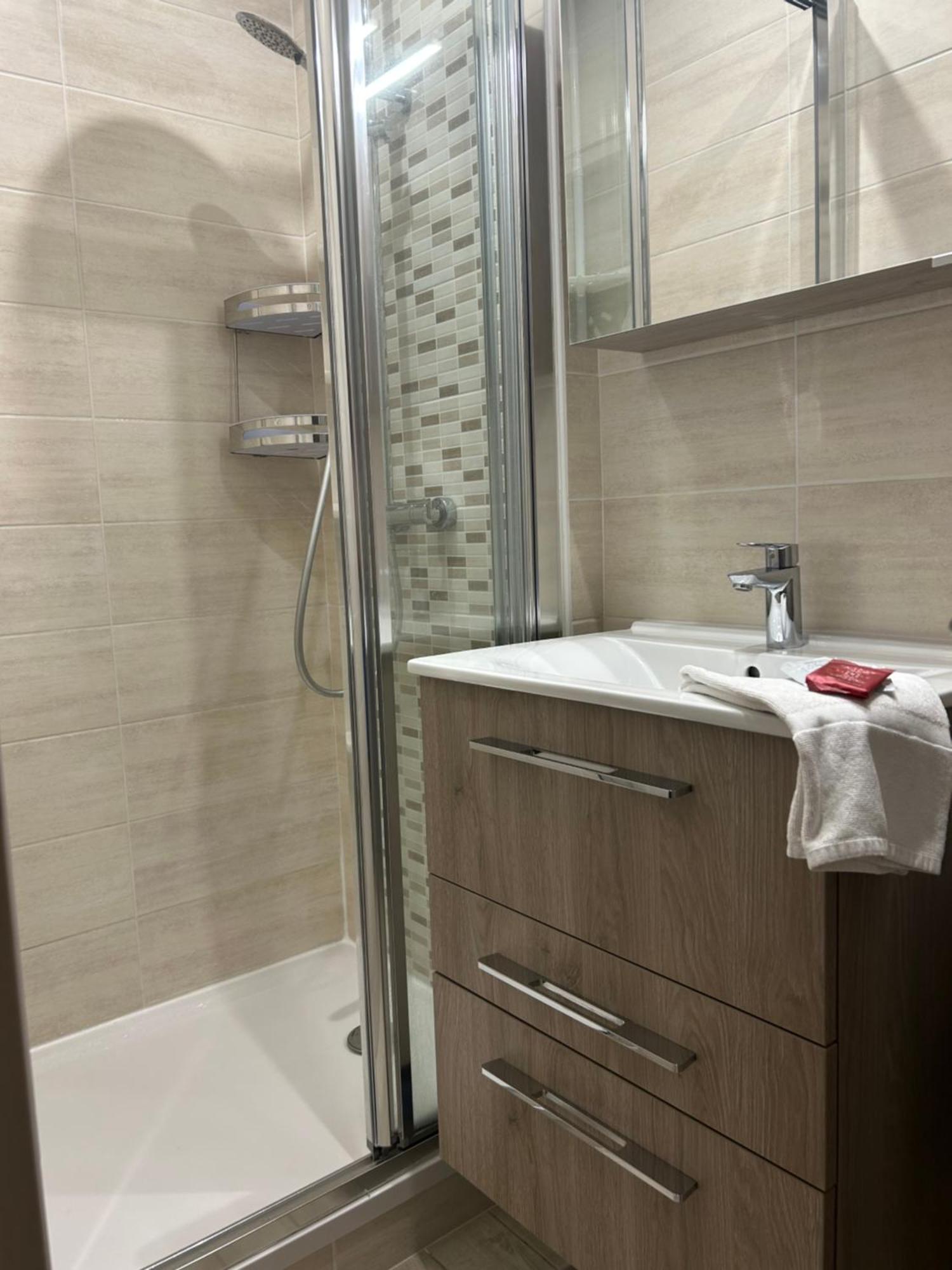 Le Cocon De La Garrigue Apartment แอกด์ ภายนอก รูปภาพ